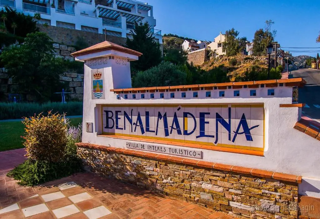 237 Minerva Apartamentos - PISCINA ABIERTA - EXCELENTE CONEXIÓN WIFI