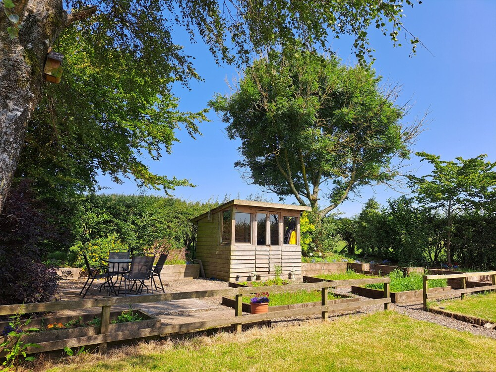 Bogrie Cottage