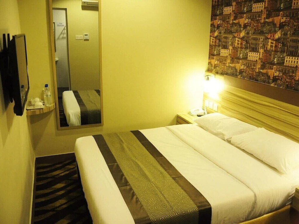 Victory City Hotel Crystal Bay