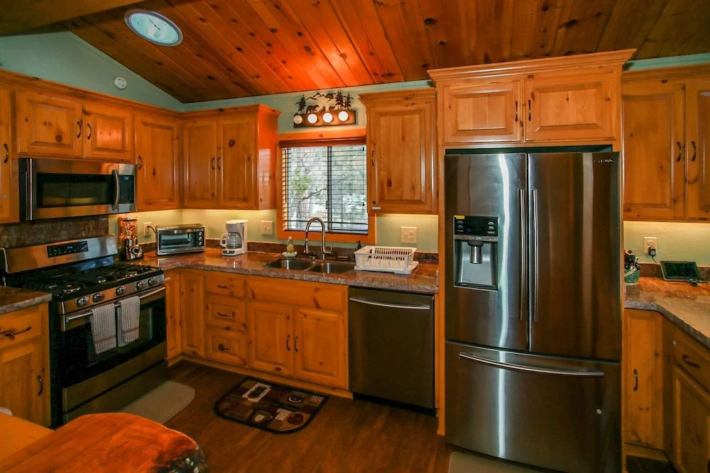 Endless Views - 3 Br Home
