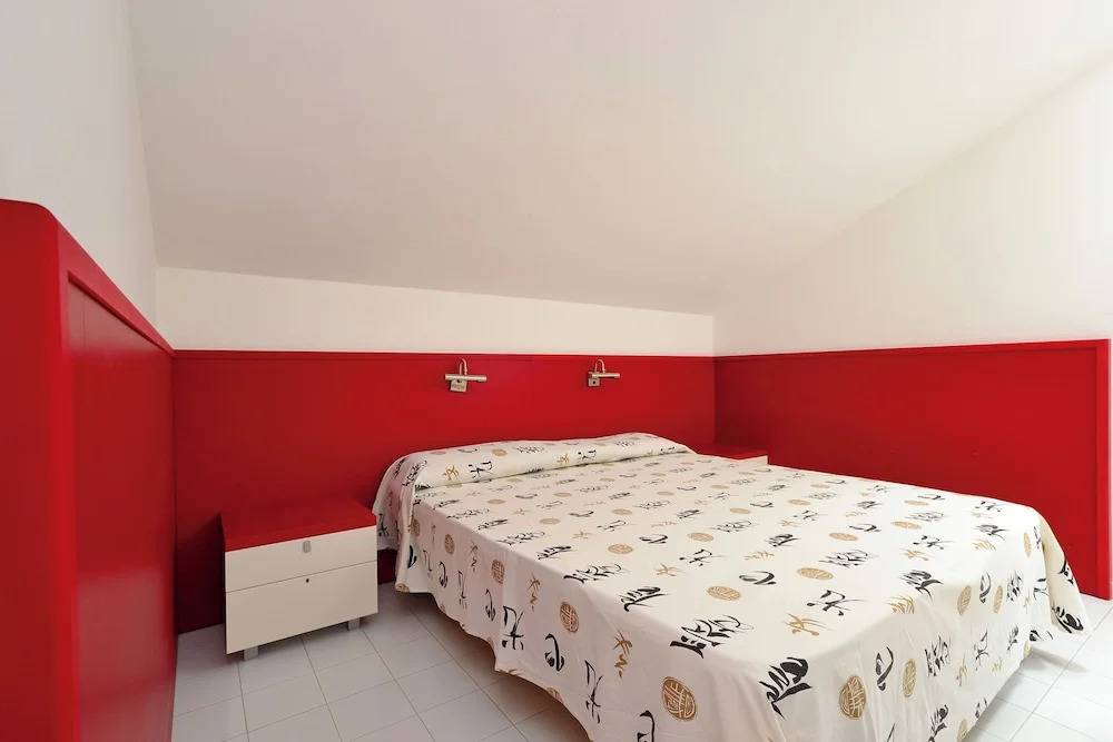 Two Level Flat With Balcony