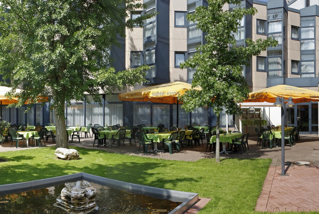 Sunday Hotel Köln Brühl