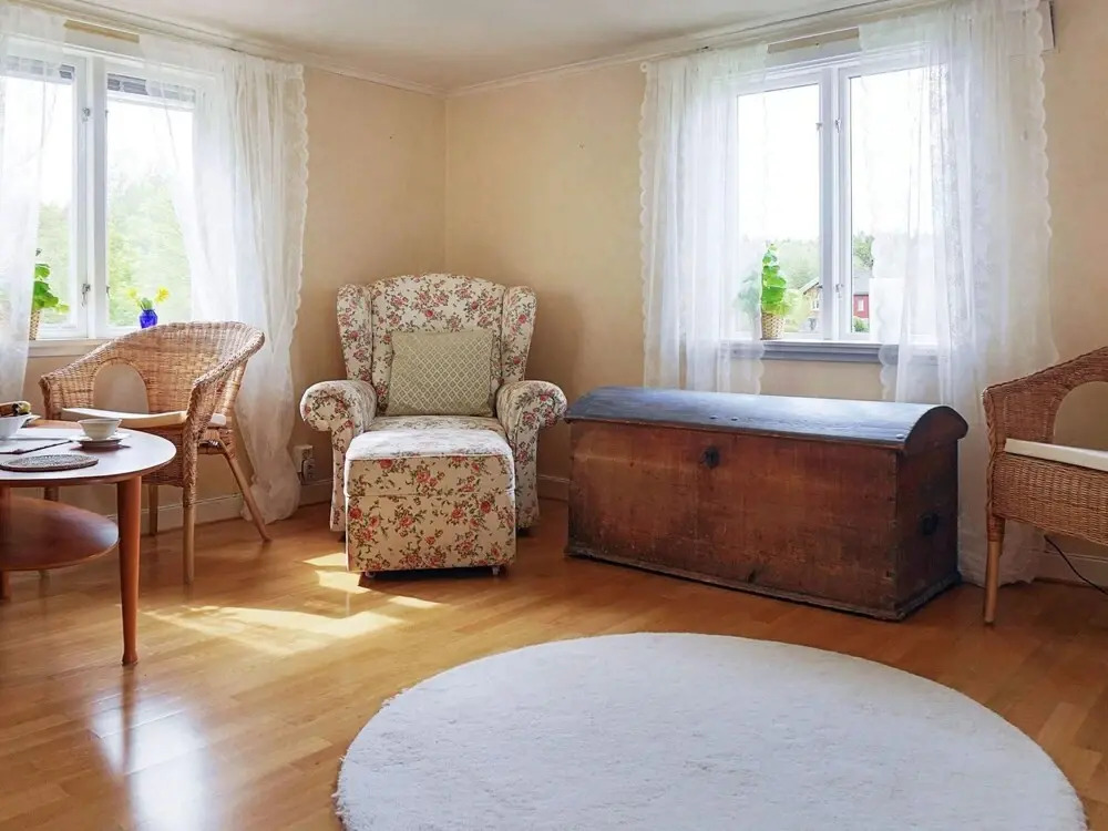 6 person holiday home in Henån