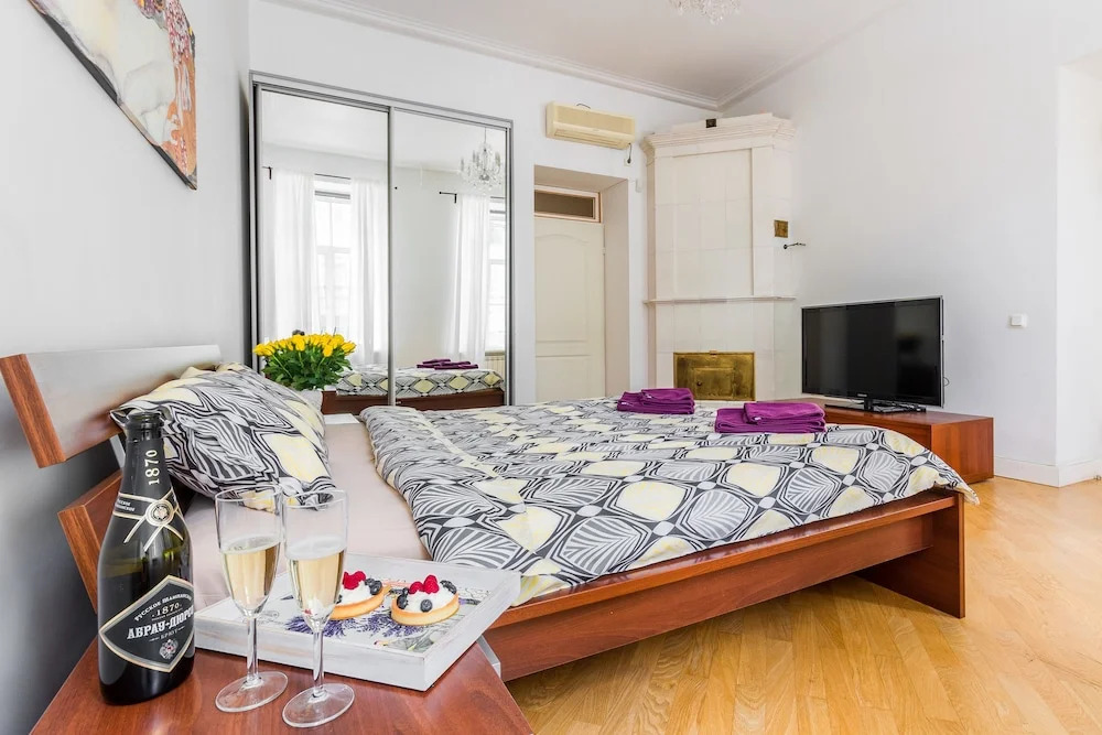 Griboedov Loft Apartments M23