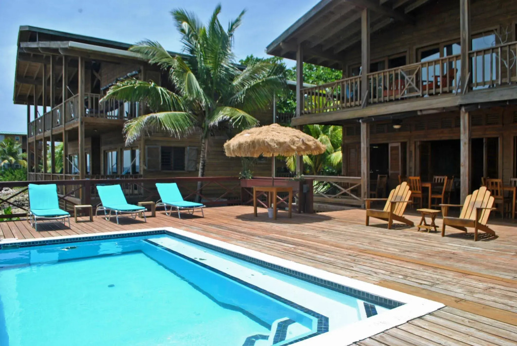 Cocolobo Resort