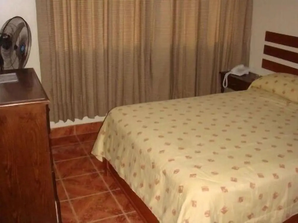 Hotel Begonias