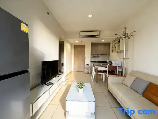 Pattaya Unixx Pool Apartment / Pool View / Gym / Near Beach / Quiet / Ideal for Vacation