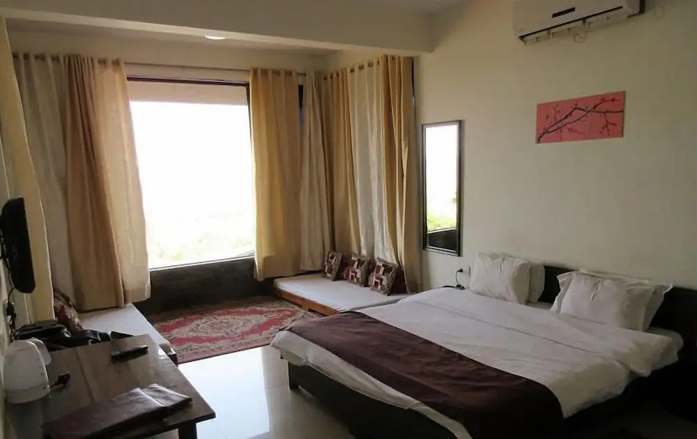 Bellevue Resort Panchgani