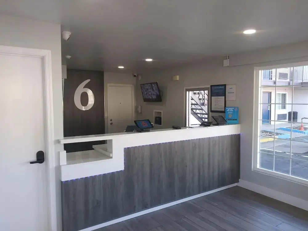 Studio 6 West Sacramento CA