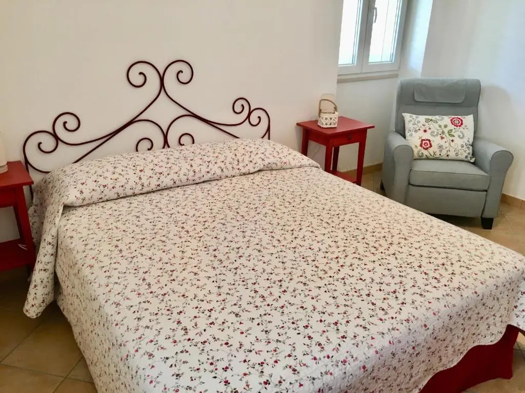 ALMAREA CORALLO appartamenti in villa - affitto breve