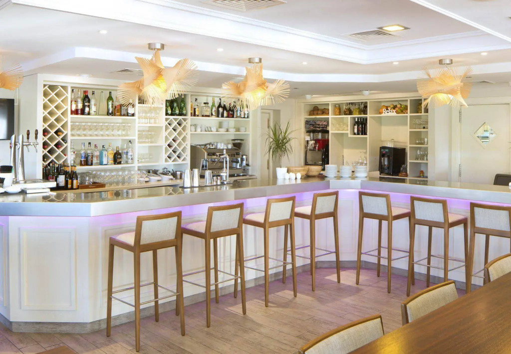 Отель Marriotts Club Son Antem