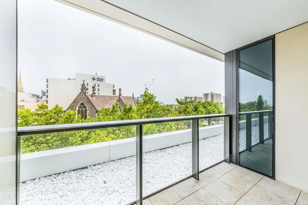 Exquisite 1 bedroom Parking Gym Pool Spa