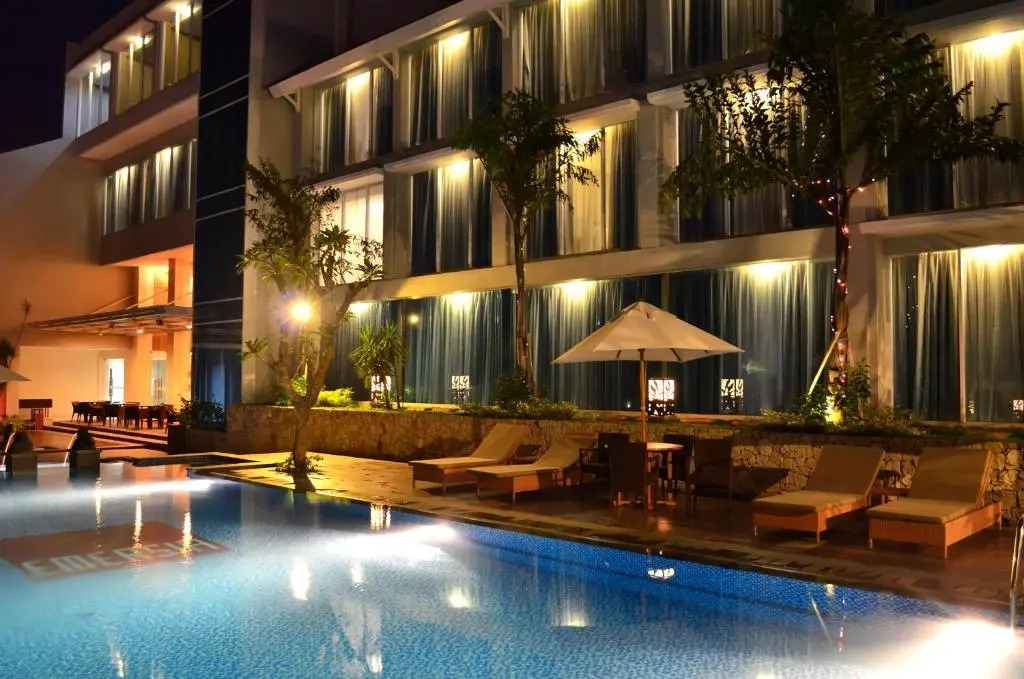 Emersia Hotel and Resort