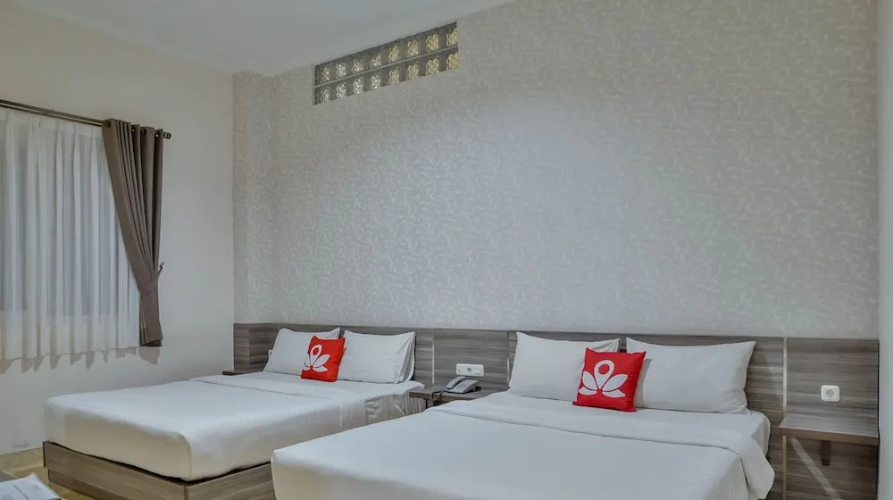 ZEN Rooms near Airport Bandung
