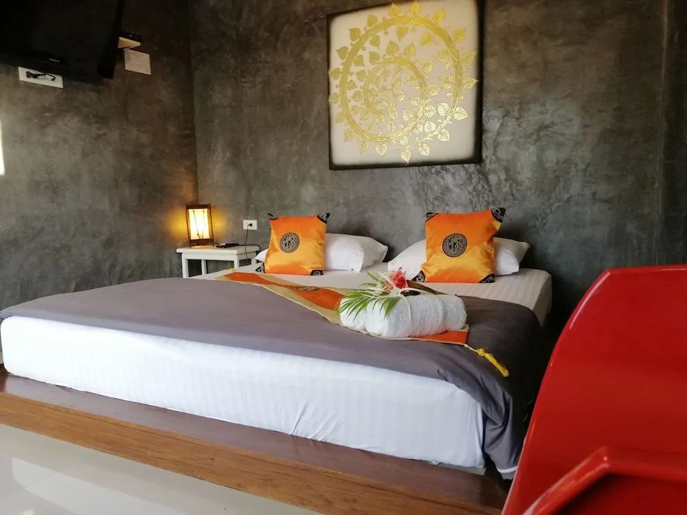 Mekong Riverside Resort & Camping
