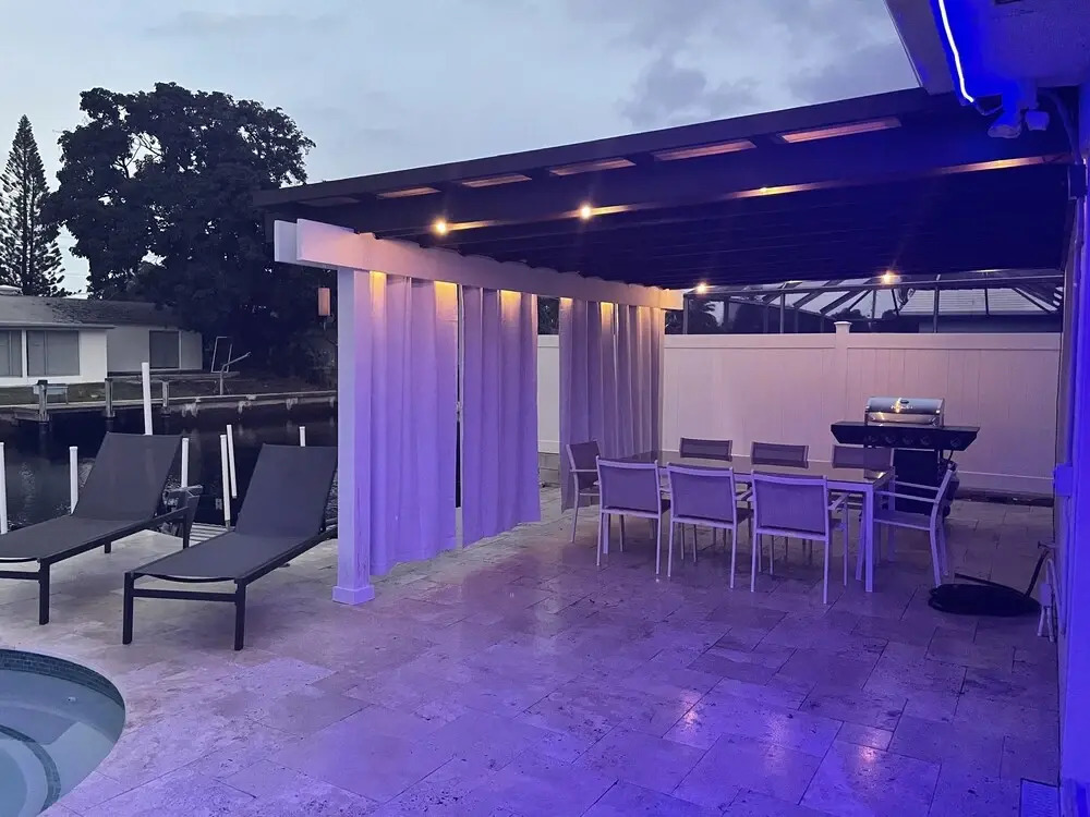 New Gorgeous Modern Hollywood Waterfront Home W/ Private Pool & Dock 4 Bedroom Home by Redawning