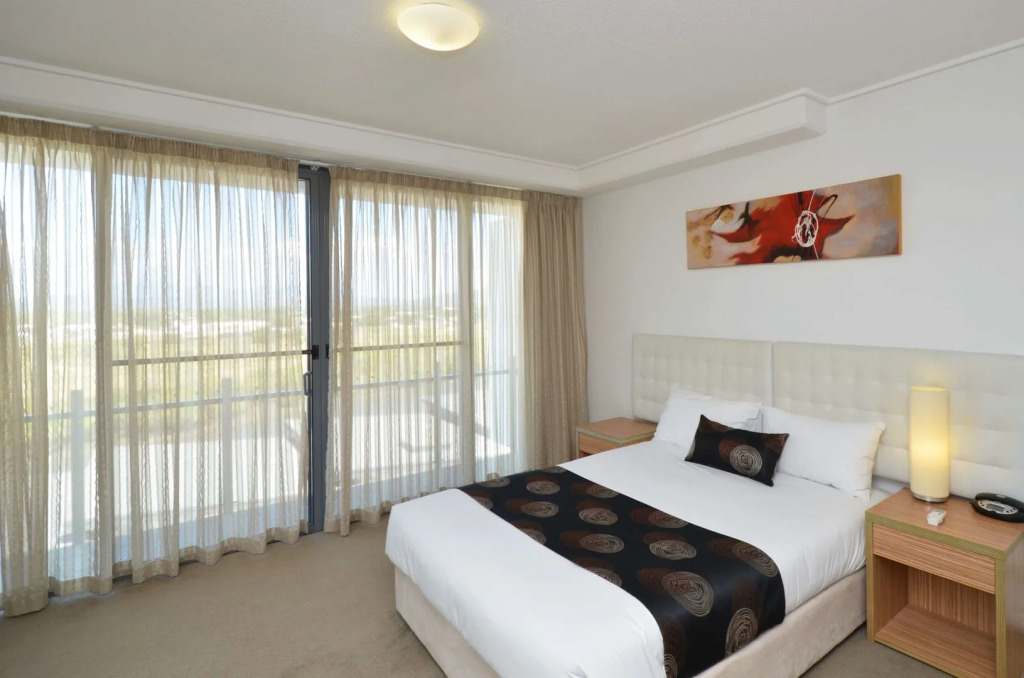 Central Islington Apartments