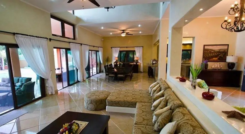 Palacios Inn Resort