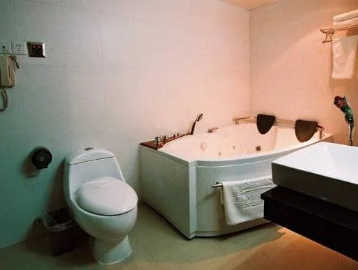 Teem Ease Hotel