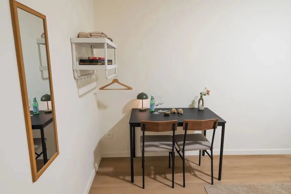 Relaxing 5BR Apartment Close to Downtown
