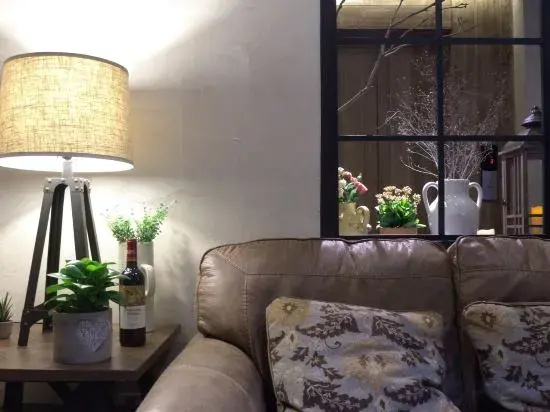 Rootroom Life Hotel