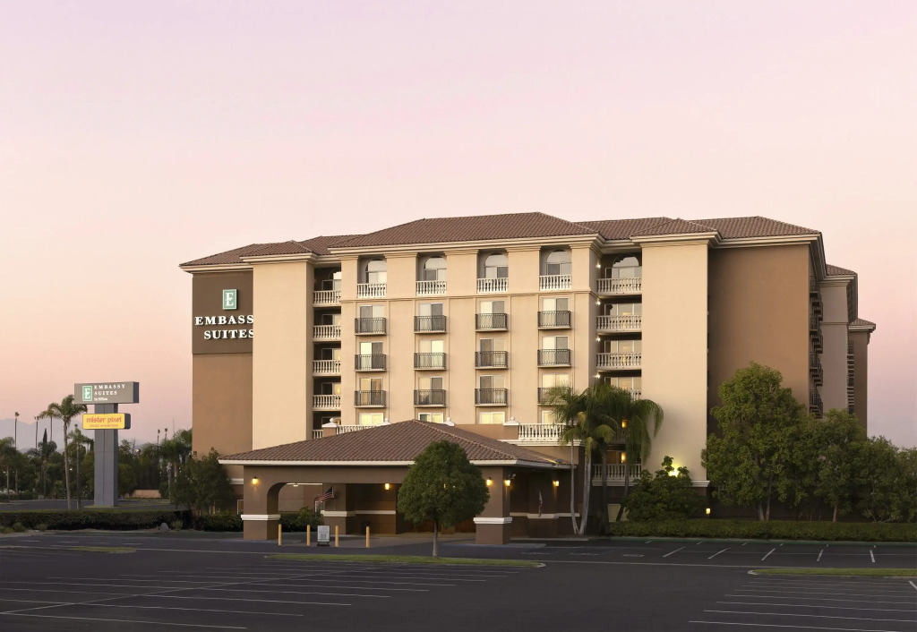 Embassy Suites by Hilton Anaheim North