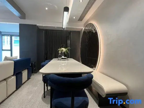 Light Luxury Homestay (Shantou High-speed Railway Station)