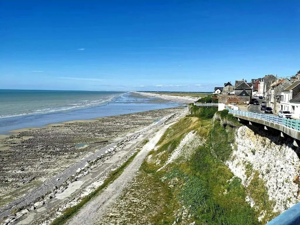 Charmant appartement vu sur mer