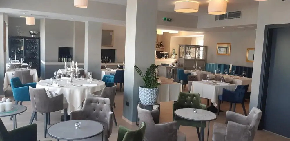 Hotel Acacia