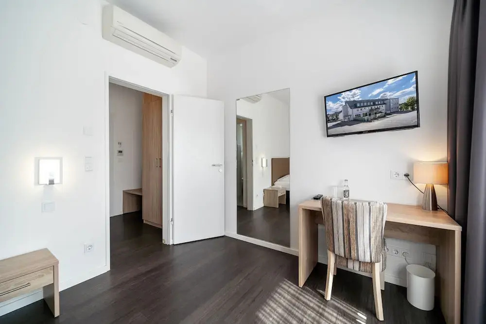 Bella Fino - Hotel & Suites