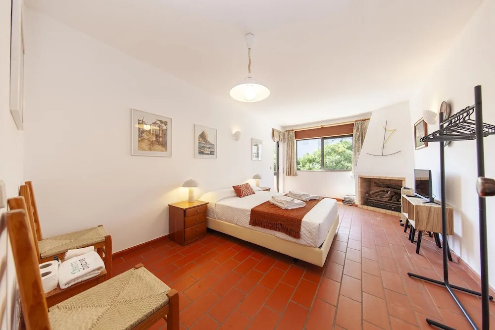 N 02 - Bedroom 2 in Amaro Sight Guesthouse