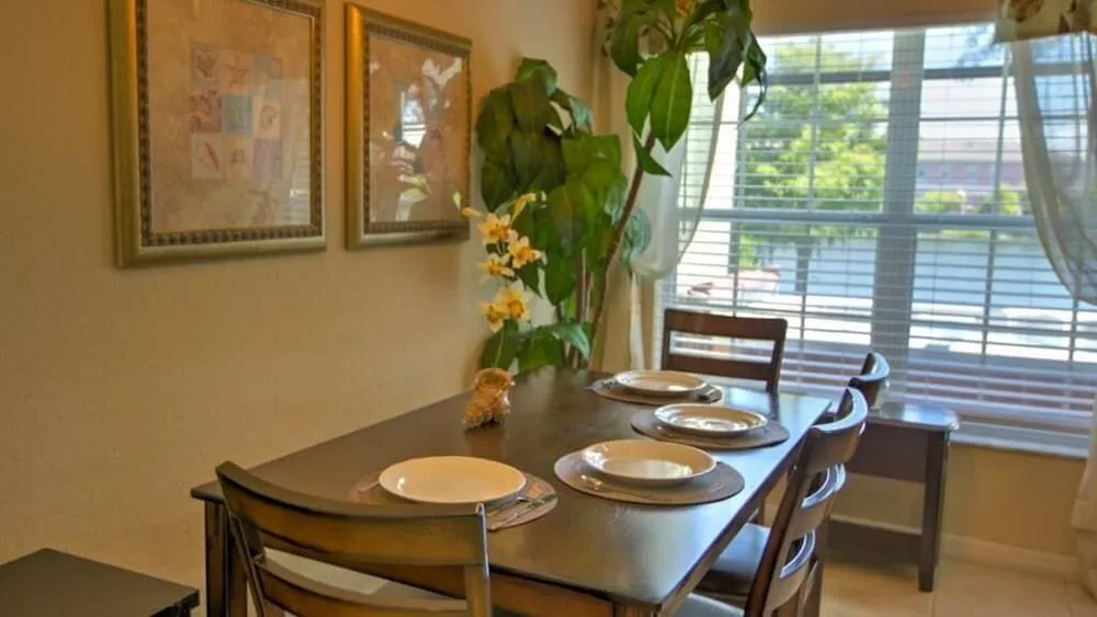 Richard & Karen's Coral Cay Resort Townhome
