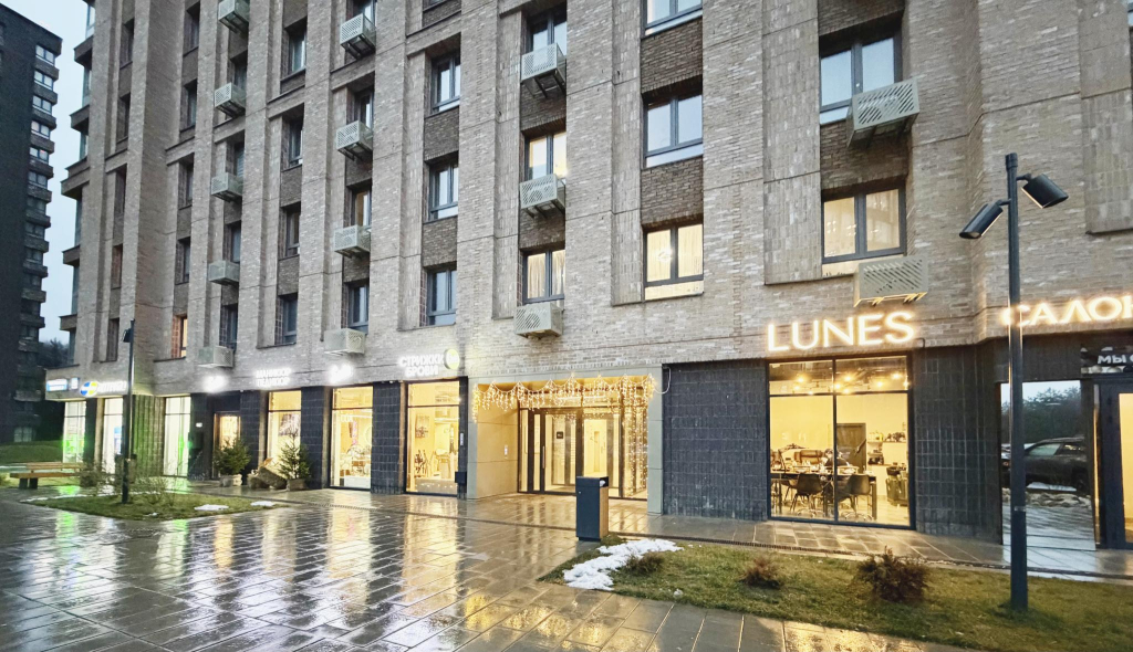 Счастливые метры в МФК Тропарёво парк