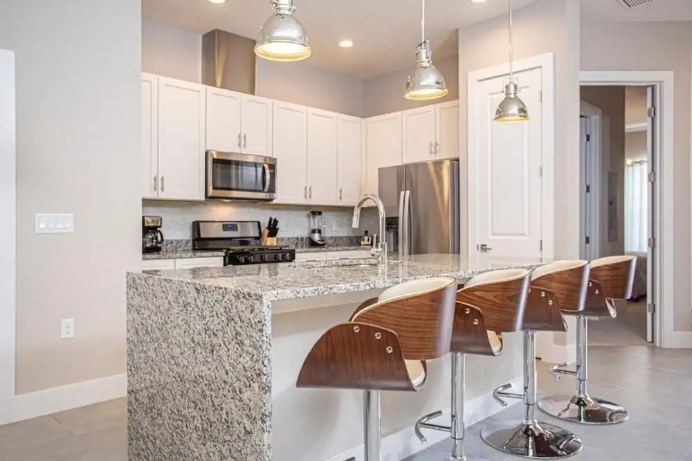Modern 4 Bedrooms Townhouse SU2662