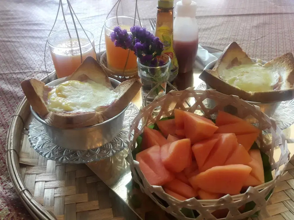 Bann Tawan Hostel Chiang Rai