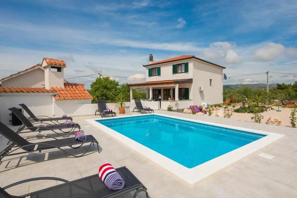 Villa Sunshine