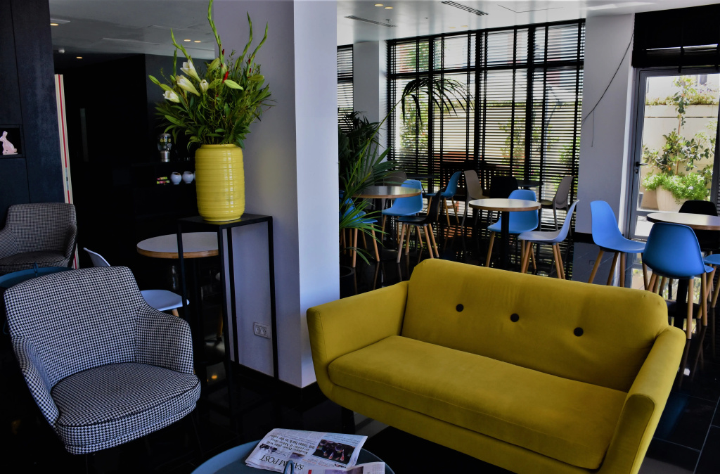 Seaside Hotel by Zvieli Hotels - Shelter Access