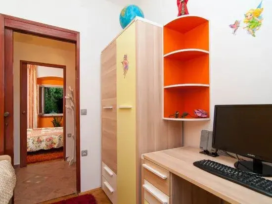 Nina Apartment