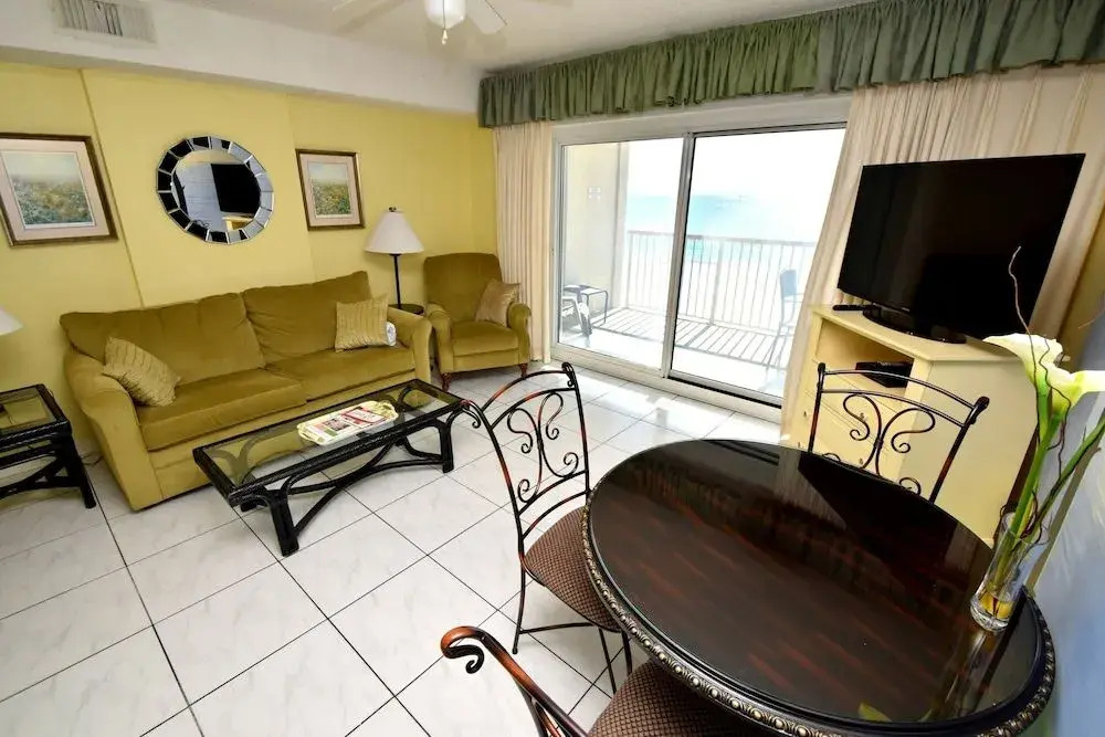 Royal Palms 506 1 Bedroom 2 Bathrooms Condo