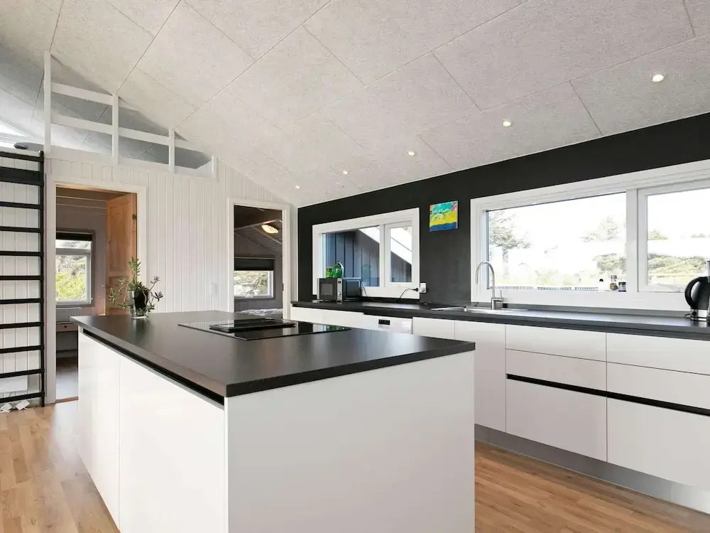 10 Person Holiday Home in Lokken-by Traum