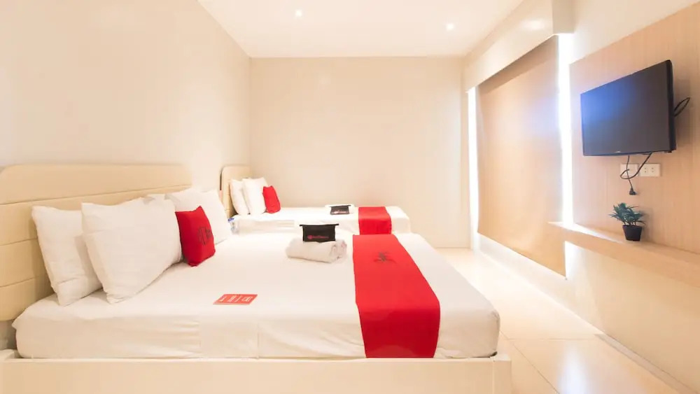 RedDoorz @ General Segundo Avenue Laoag