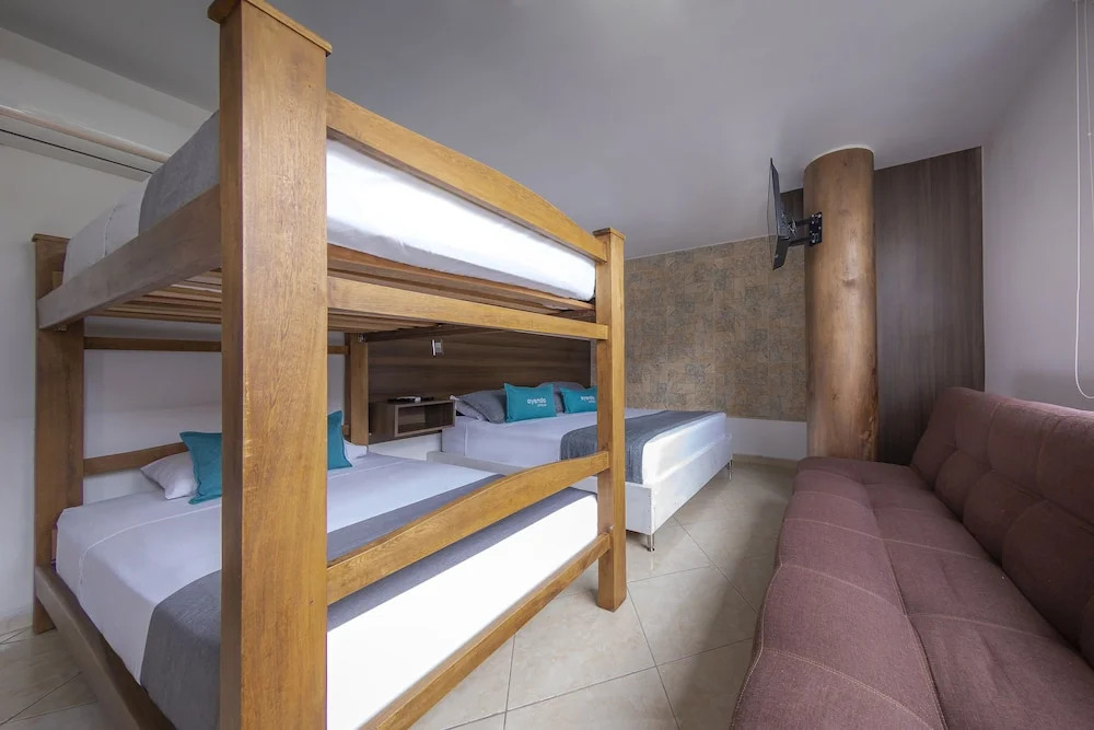 Hotel Laureles Palo Alto