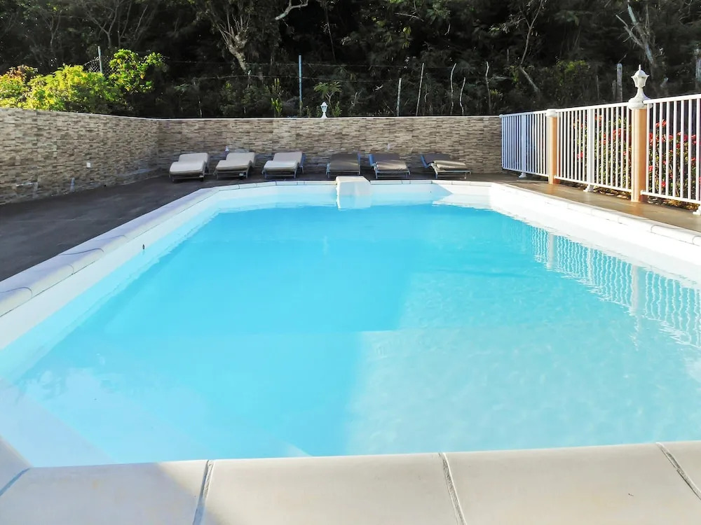 Apartment With 3 Bedrooms in Dubedou, With Wonderful sea View, Pool Ac