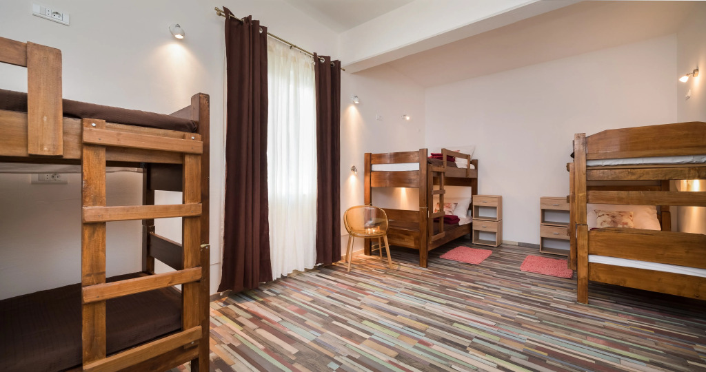 Hostel Šakic