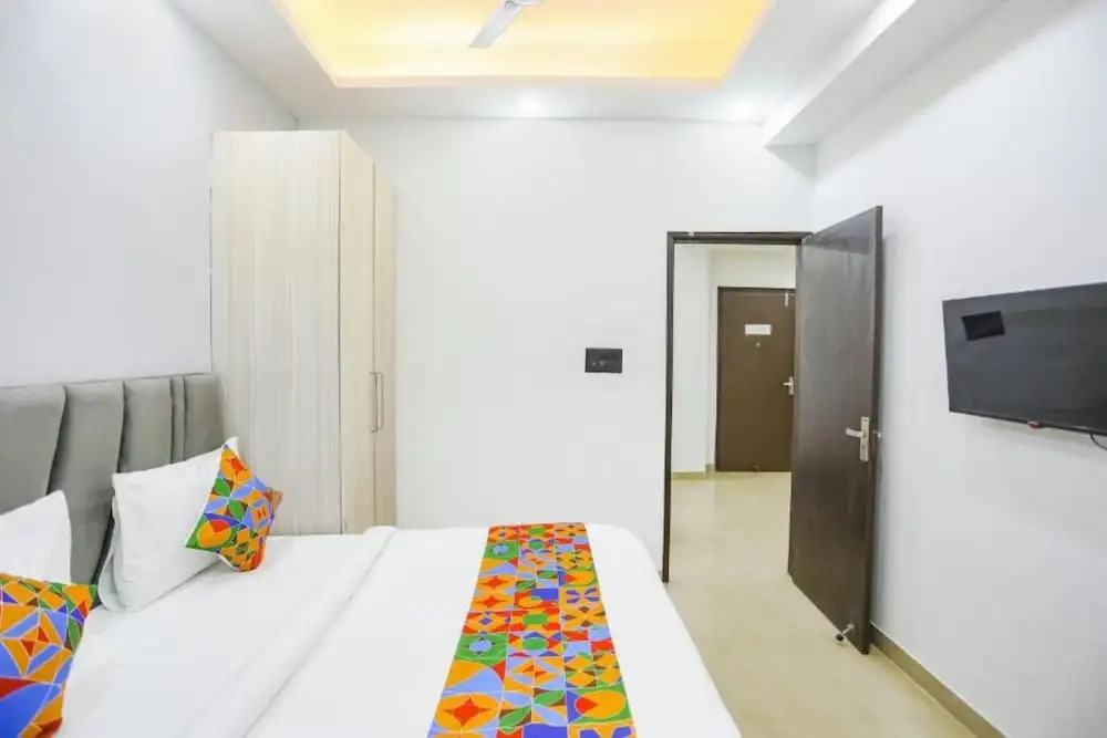 Hotel The Rasa Kanti Nagar