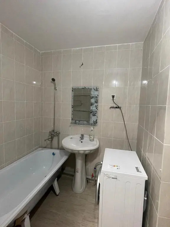 Elitnaja novaja kvartira v Turkestane