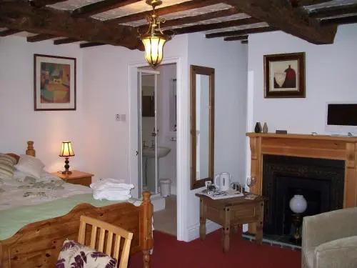 Sunshine Cottage