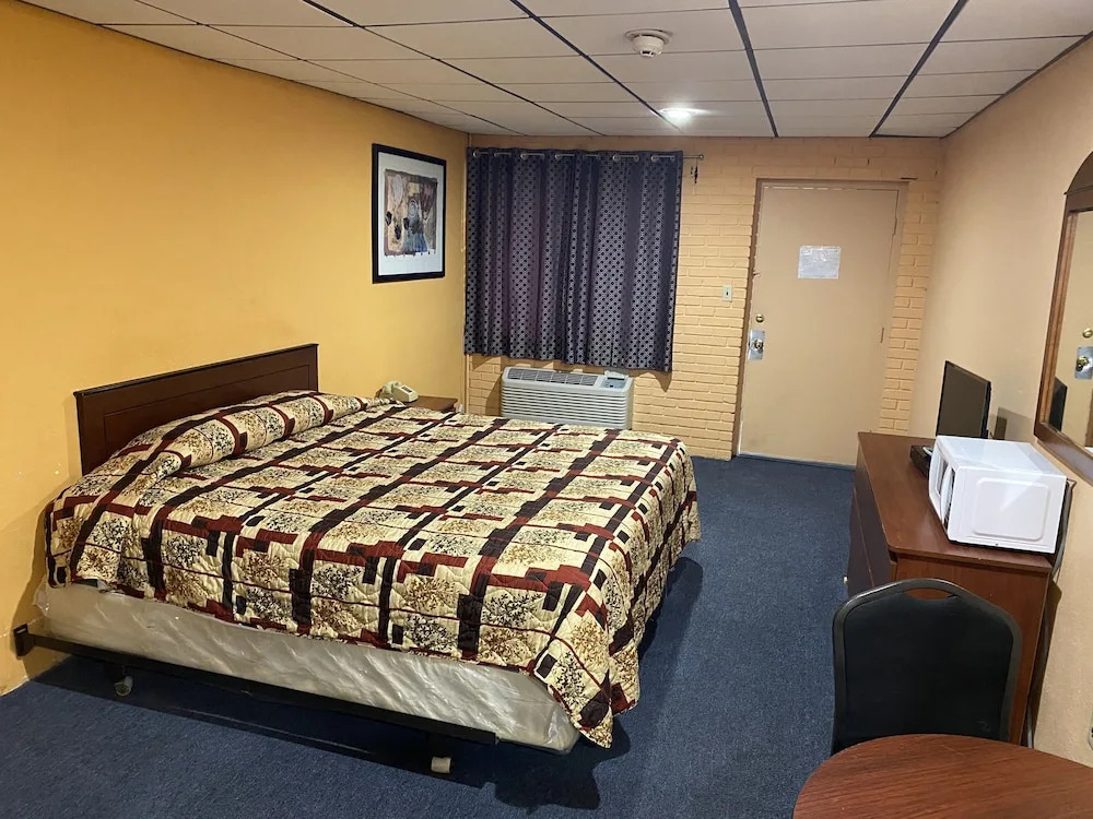 Deer Park Motor Inn