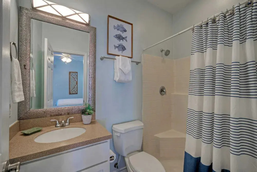 Sleeps 16 w/ Pool + Minutes to Beach Costa Bahia - 2 Condos