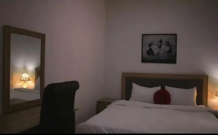 Blissful Lodgings Jos